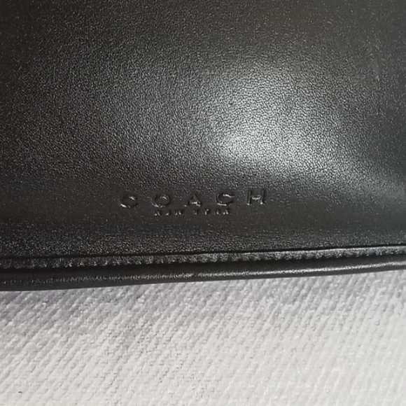 Vintage Coach Tribeca Shoulder Purse Model 9098 - Picture 7 of 7